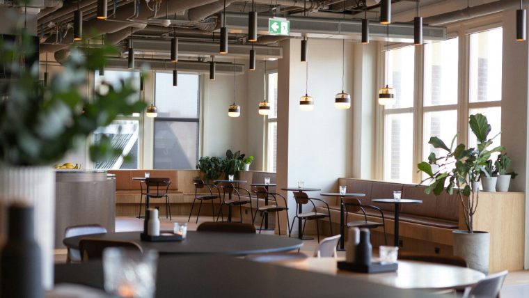 Interieur van Machinekamer in Onderwijscentrum Het Wad