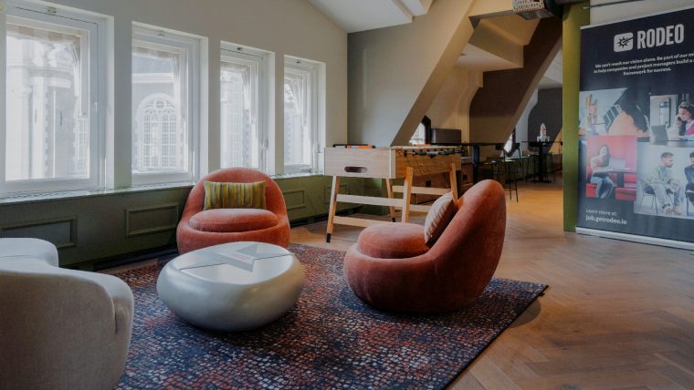 Interieur van Studiehuis in Cultuurhuis Het Kwartier